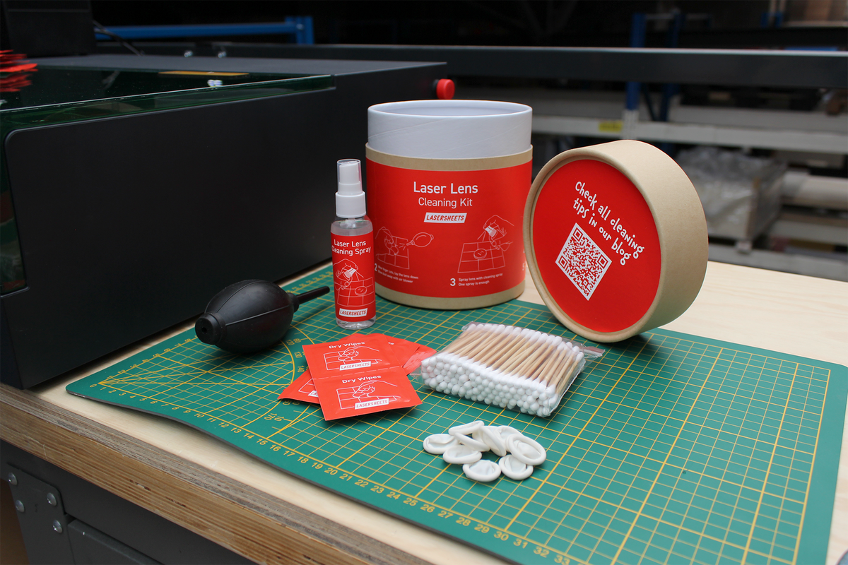 Kit per la pulizia delle lenti laser