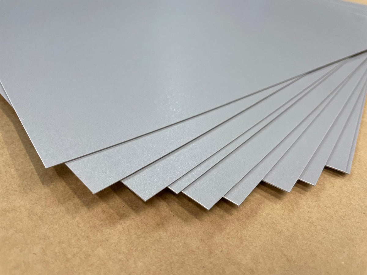 Pacchetto PP 0,8 mm grigio, 10 lastre da 61 x 37 cm